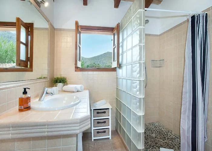 Owl Margarita - 15 Min Walk To The *